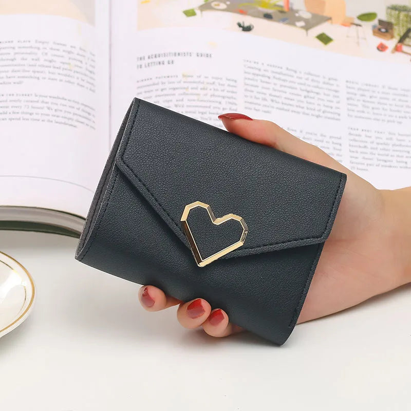 Carteras cortas nuevas para mujer, Kpop, con forma de corazón, bonita cartera pequeña para mujer, de piel sintética de alta calidad, delgada y sencilla, cartera femenina