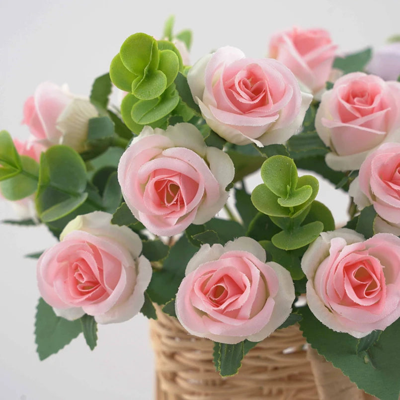 Artificial Flowers Vases Home Decor Outdoor Garden Festival Eucalyptus Leaves Fake Plants Wedding Party Silk Roses Bouquet Cheap