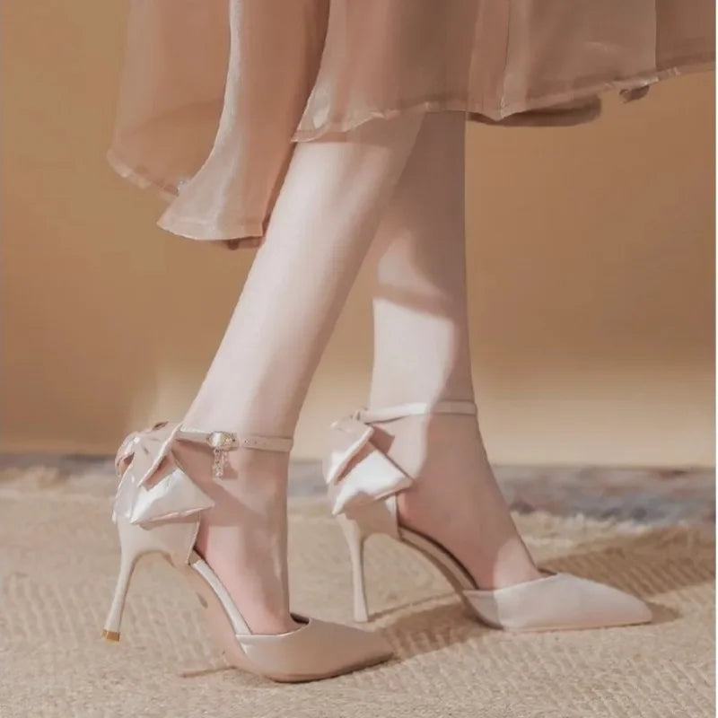Wedding Heels Women Luxury Brand Design String Bead Pearls High Heels Ladies Sexy Elegant Pointed Toe White Black Pumps2025