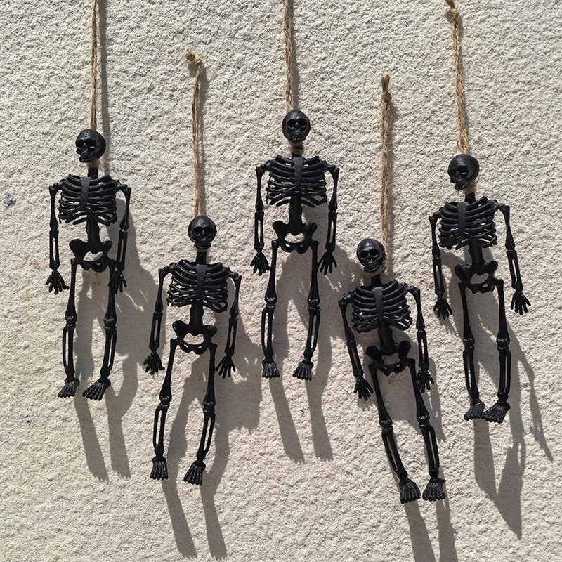 6pcs Scary Hanging Skeleton with Ropes Halloween Party Decoration Plastic Skull Home Garden Haunted House Props Kids Toy Gifts
