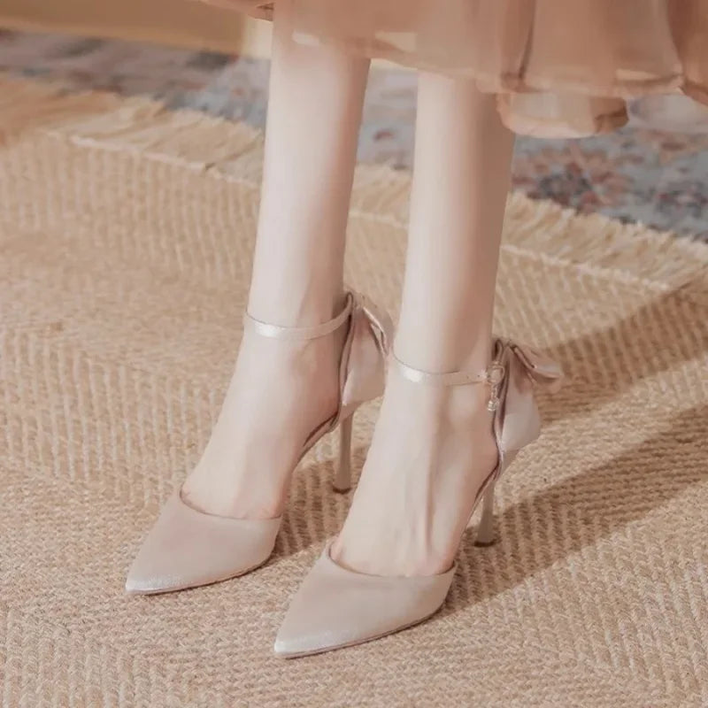 Wedding Heels Women Luxury Brand Design String Bead Pearls High Heels Ladies Sexy Elegant Pointed Toe White Black Pumps2025