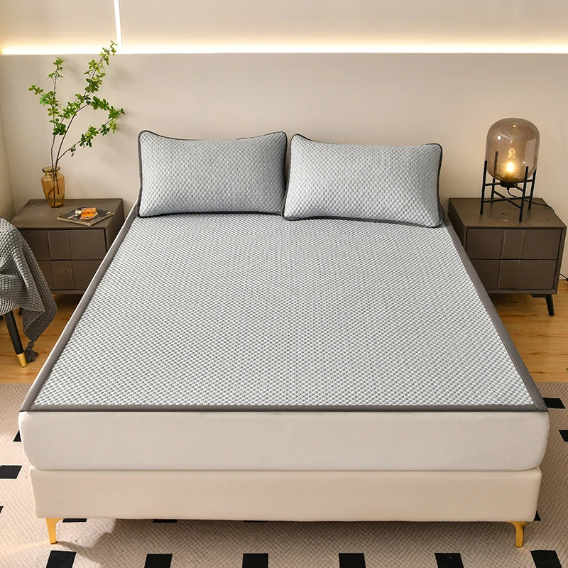 Cooling Mattress Smooth Air Condition Comforter Lightweight Cushion Cool Feeling Fibre Skin-friendly Breathable Mat Pad 1Pc
