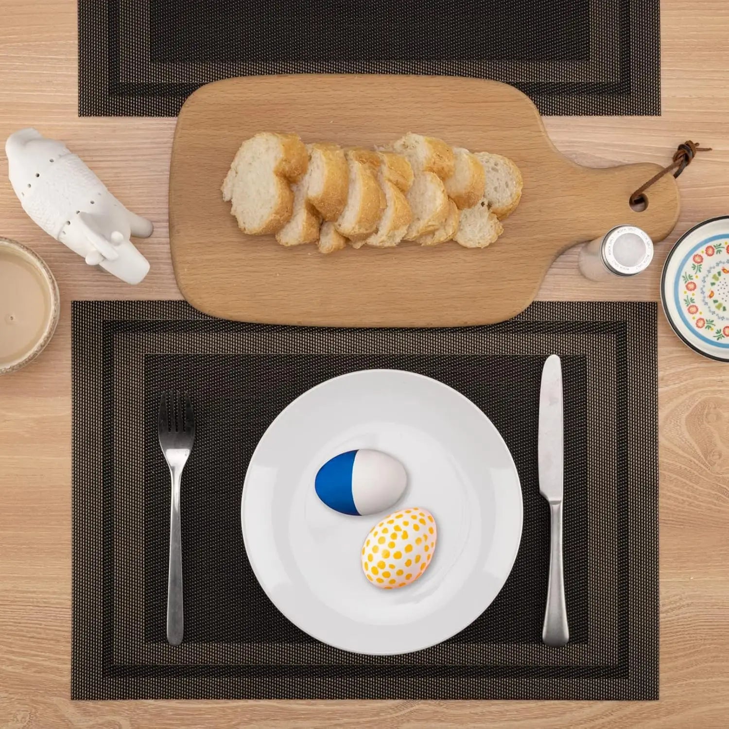 Juego de 4 manteles individuales, manteles individuales de vinilo tejido resistentes al calor, salvamanteles de PVC antideslizantes lavables, manteles individuales de plástico de primera calidad fáciles de limpiar.