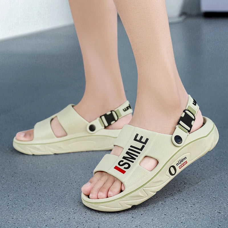 New Men's Massage Slippers Indoor Outdoor Sandals Beach Comfortable Soft Slides Clogs Casual Shoes Men Women Home Slippers