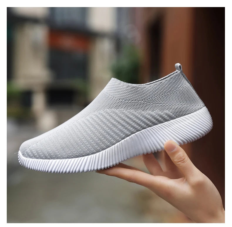 Women Flat Slip on White Shoes Woman Lightweight Sneakers Women Casual  Summer Autumn Walking Mesh Running Sports Shoes 2024