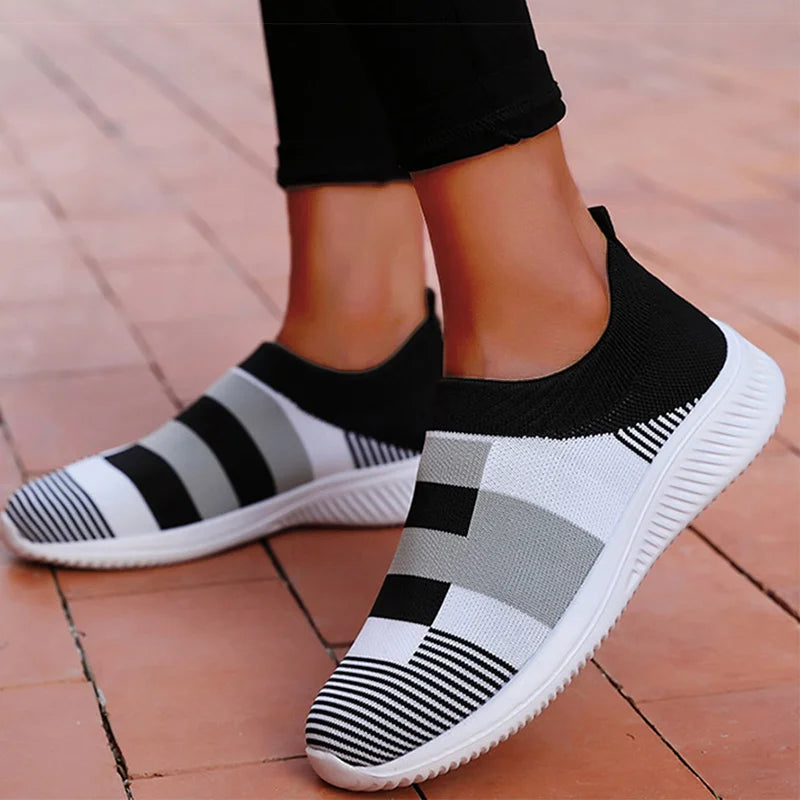 Women's Sneaker Mix Color Mesh Sneakers Shoes For Woman Casual Zapatillas De Mujer Slip-on Footwear Flat Women Vulcanize Shoes
