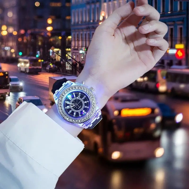 Reloj luminiscente LED con flash: divertido, colorido y perfecto para todas las edades