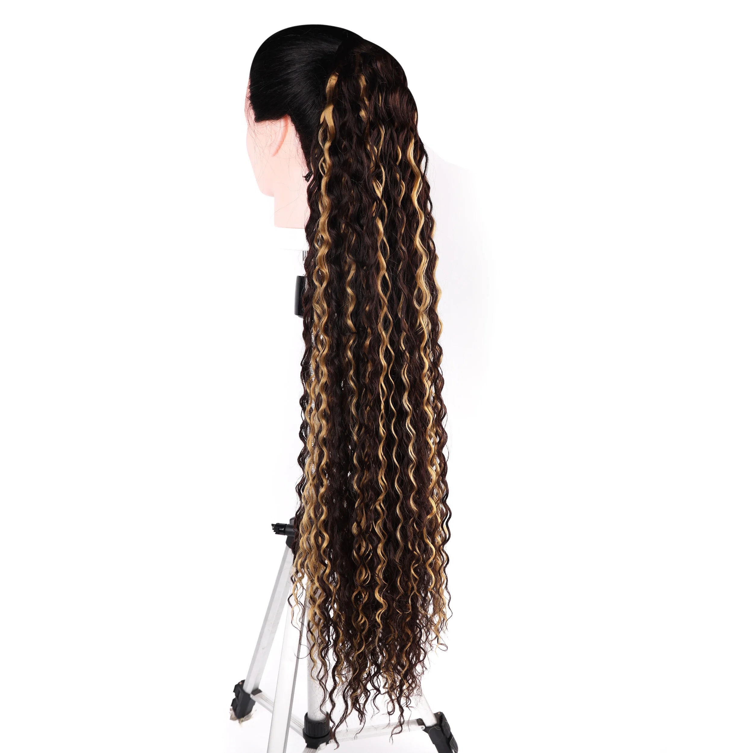 Queue de cheval bouclée Extensions à clip synthétiques avec cordon de serrage Perruque longue de 32 pouces Ondulée Afro Queue de cheval Faux Postiche pour femmes