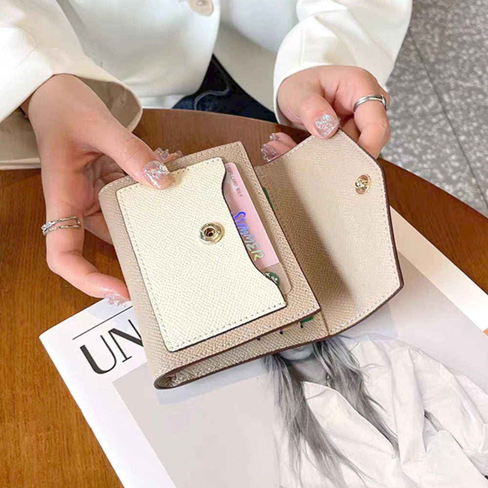 Cartera corta de lujo de diseñador para mujer, de cuero genuino, monedero de marca de moda con iniciales personalizadas, tarjetero de piel de vaca para señora