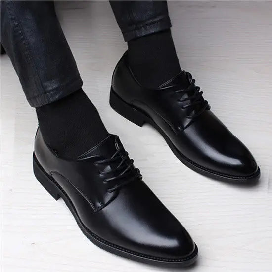 Nuevos Zapatos de Traje Negro para Hombre Fiesta Zapatos de Vestir para Hombre Cuero Italiano Zapatos Hombre Zapatos Formales Hombre Oficina Sapatos Sociales Masculino