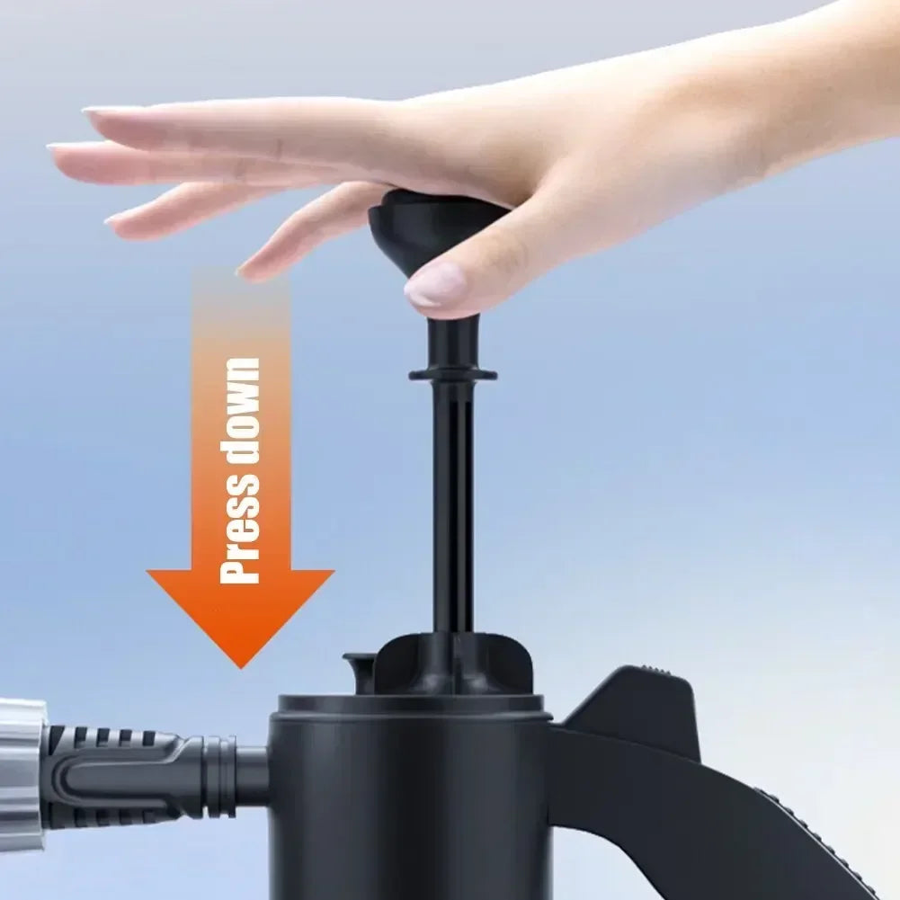2L Hand Pump Foam Sprayer Snow Foam Gun Nozzle With Pressure Relief Valve Car Wash Spray Bottle Window Cleaning Tools
