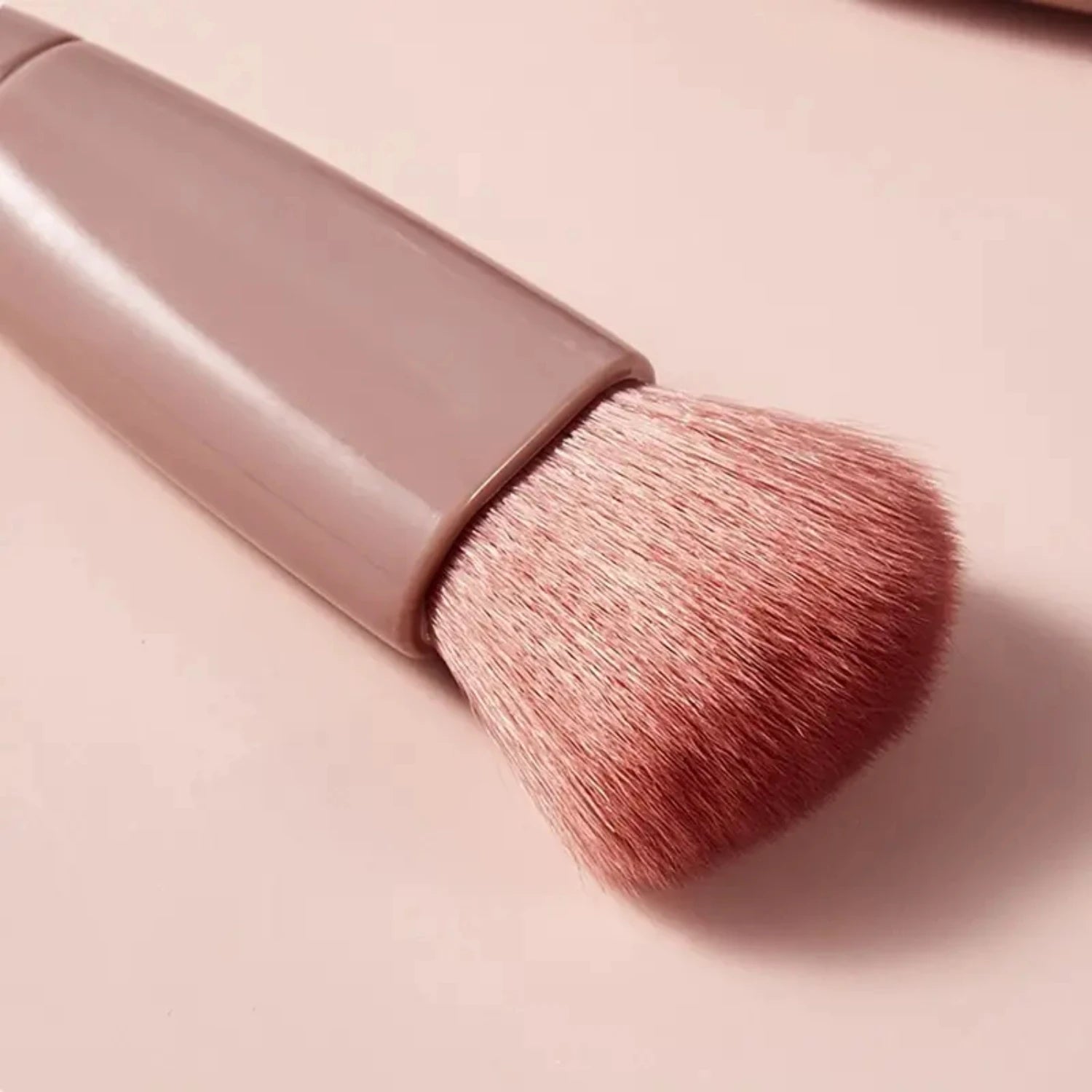 Portable Mini Delicate Soft Fiber Wool Cosmetic Brushes Kit - 5pcs Makeup Brush Set With Makeup Mirror And Storage Box. Perfect
