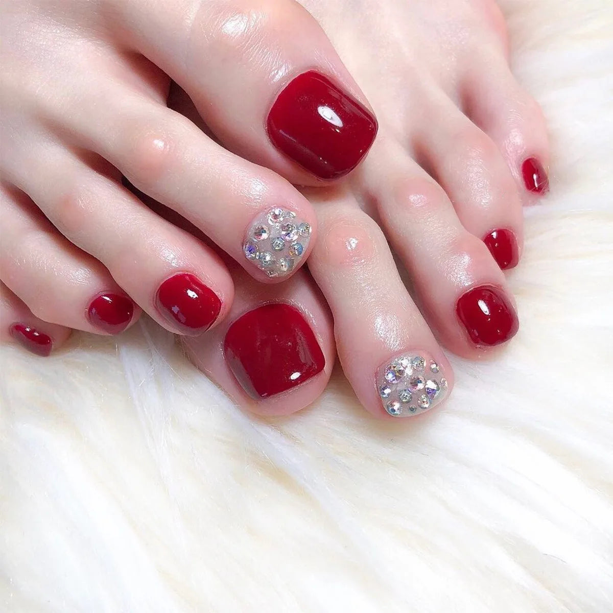 Flowers White French Artificial Toenails Nude Pink Toe False Nails with Glue Wearable Short Flat Shape Fake Toenails Wholesale
