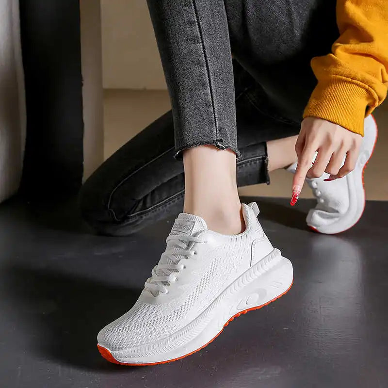 Outdoor Flat Sole Luxury Sneakers Womans Nursing Summer Shoes Large Size 42 43 44 45 46 Sports Loafer'lar Upper To Play