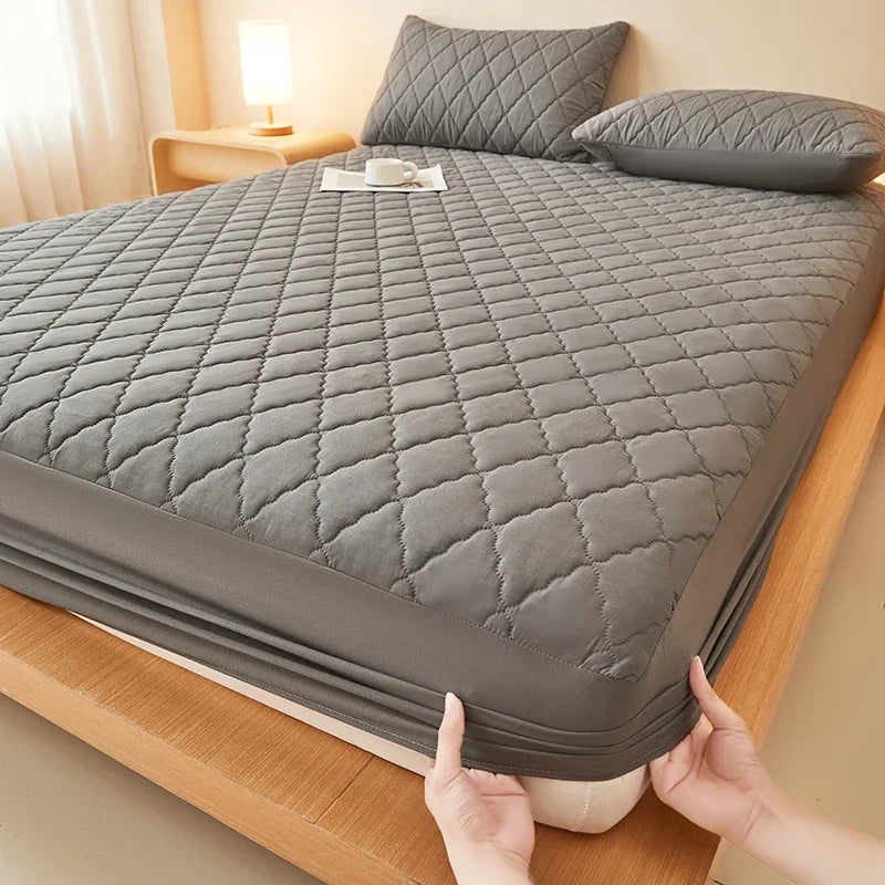 Waterproof Mattress Protector Embossed Bed Mattress Cover Soft Breathable Fitted Mattress Pad Cover 120/150/180/220x200 Washable