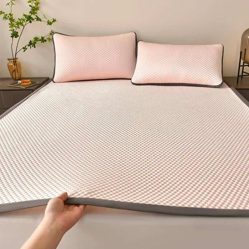 Cooling Mattress Smooth Air Condition Comforter Lightweight Cushion Cool Feeling Fibre Skin-friendly Breathable Mat Pad 1Pc