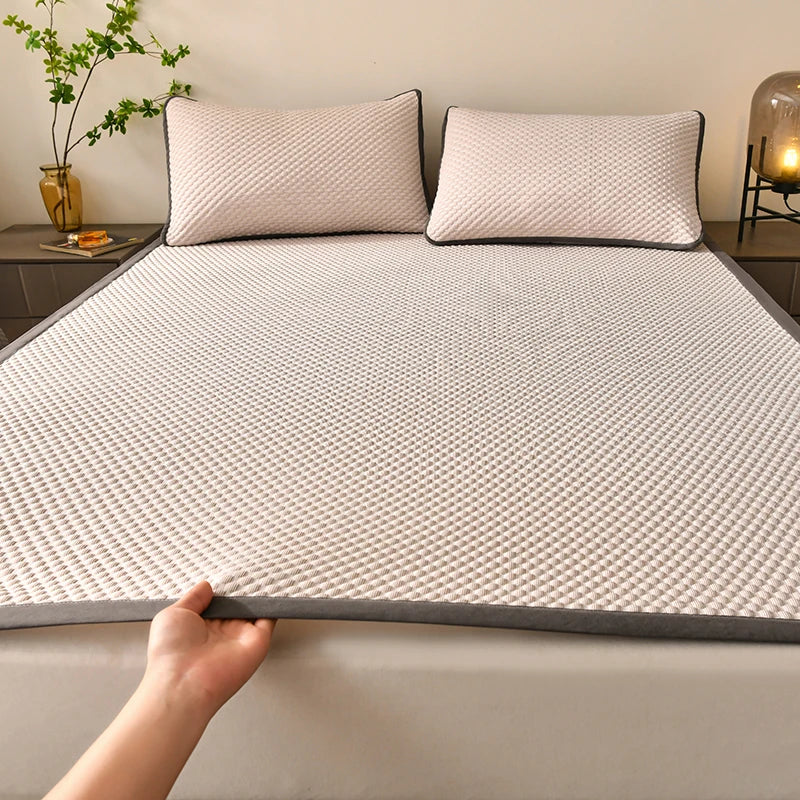 Cooling Mattress Smooth Air Condition Comforter Lightweight Cushion Cool Feeling Fibre Skin-friendly Breathable Mat Pad 1Pc