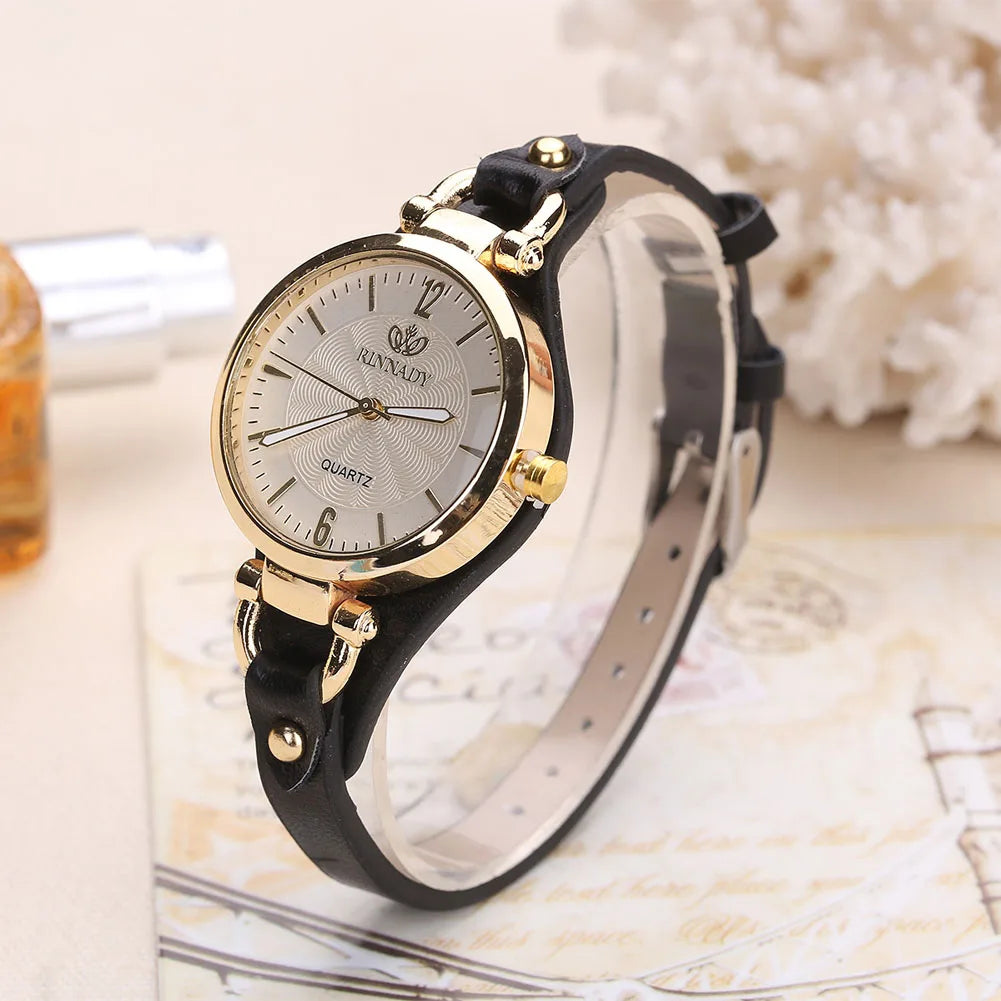 Fashion Women Casual Watches Round Dial Rivet PU Leather Strap Wristwatch Ladies Analog Quartz Watch Gifts Accessories