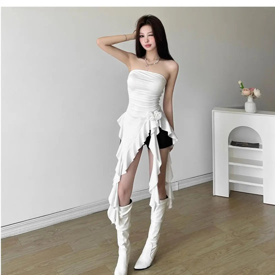Women Bustier Tops Irregular 3D Roses Ruffle Slim Aesthetic Summer Chic Streetwear Tops Solid Red Womenswear Black White Sexy