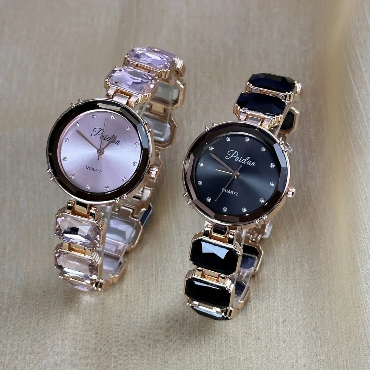 Big Diamond Bracelet Wristwatches New Round Dial Quartz Watches for Women Luxury Girls Clock Dropshipping Reloj Gifts