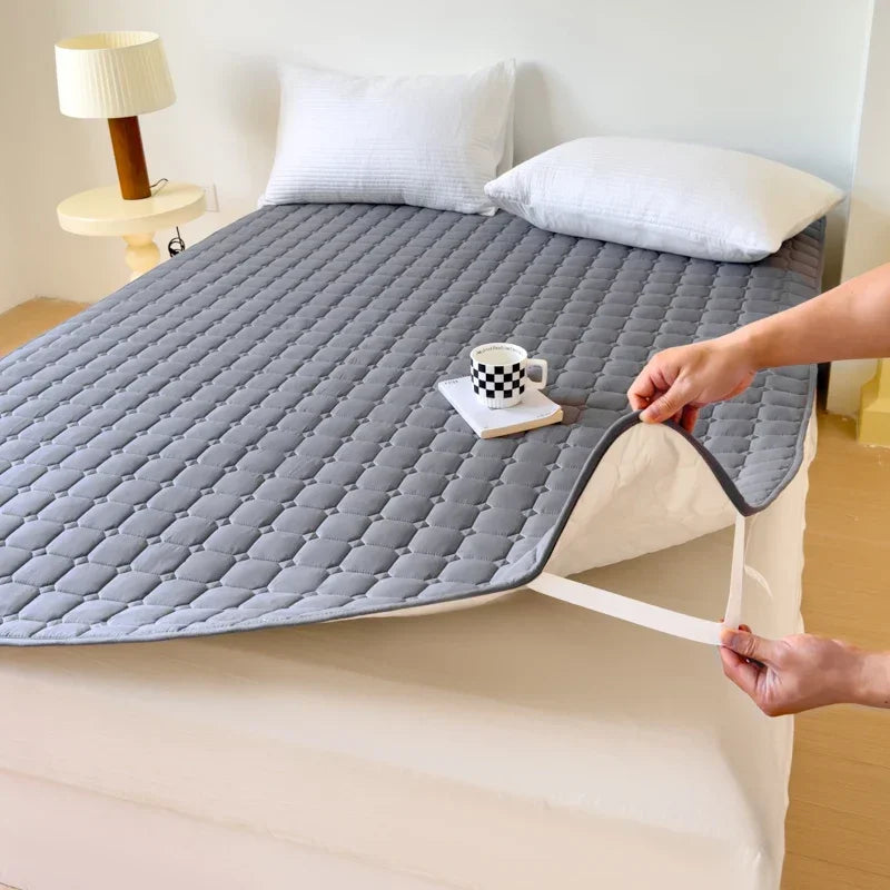 Waterproof  Mattress Pad Bedding Quilted Mattress Topper with Elastic Band Soft Protector Bed Cover Bed Spread Bettlaken 200x220