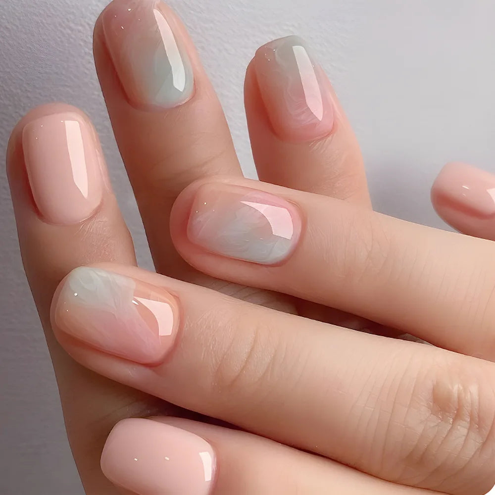 24Pcs Simple Fake Nail with Broken Diamond Short Square Press on False Nails Gradient White Wearable Ballet Full Cover Nail Tip