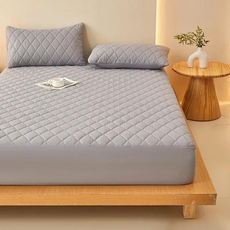 Waterproof Mattress Protector Embossed Bed Mattress Cover Soft Breathable Fitted Mattress Pad Cover 120/150/180/220x200 Washable