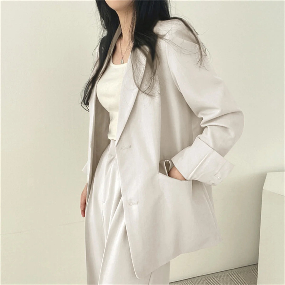 Conjunto Elegante de Blazer y Pantalones de Pierna Ancha para Mujer