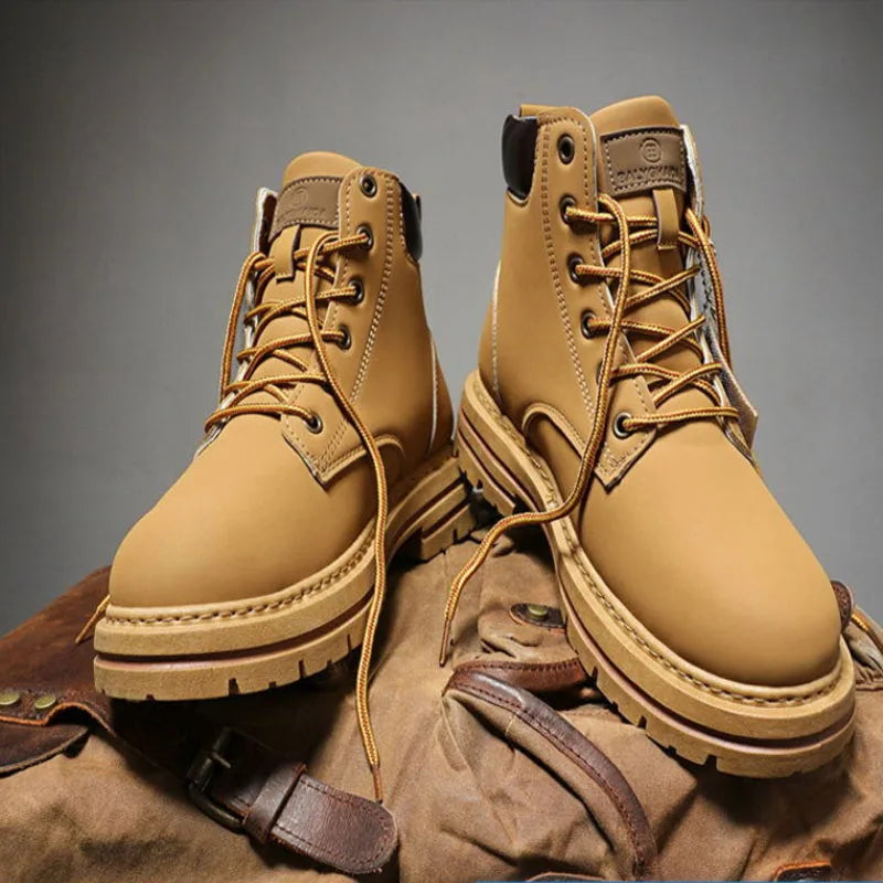 Høye støvler Herreskinnsko Motemessige motorsykkelankelstøvler for menn Vinterstøvler Herresko Snøring Botas Hombre