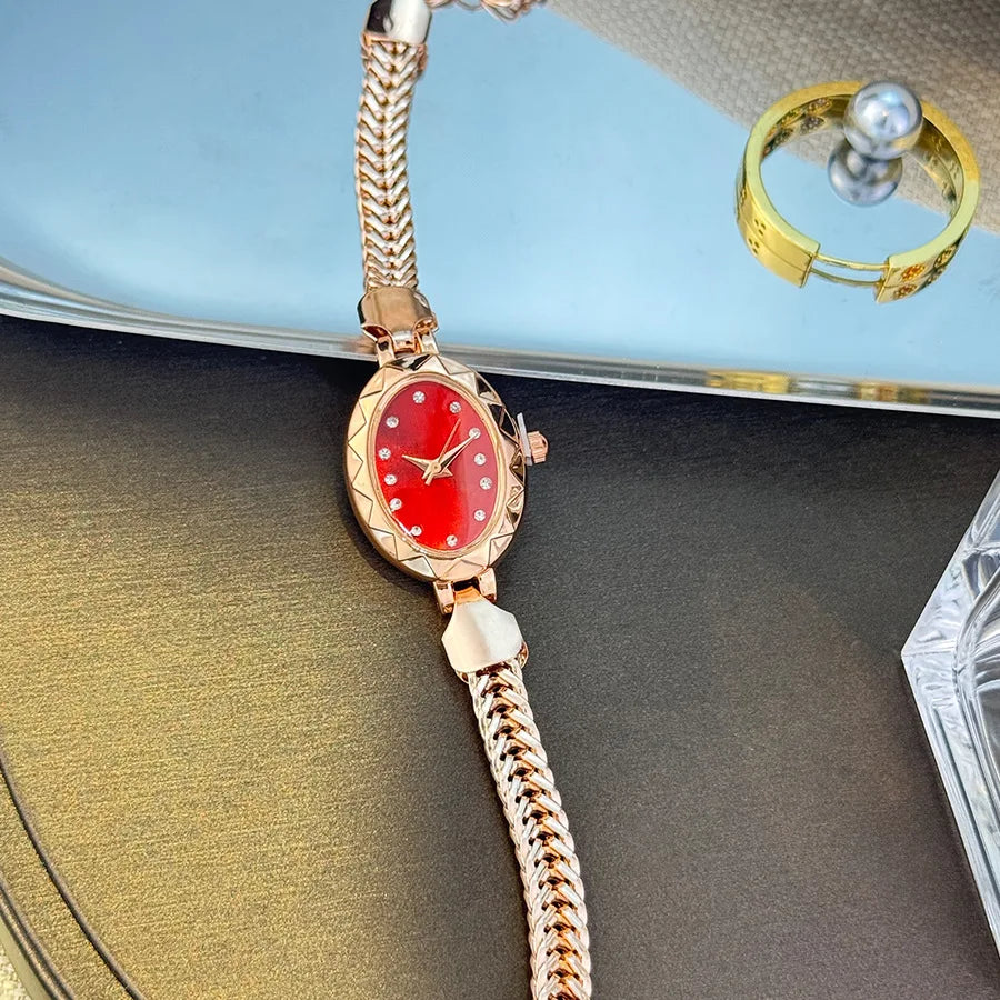 New Oval Retro Small Dial Women's Bracelet Watch Adjustable Lobster Clasp Jewelry Ladies Quartz Watches Luxury Wristwatch Gifts