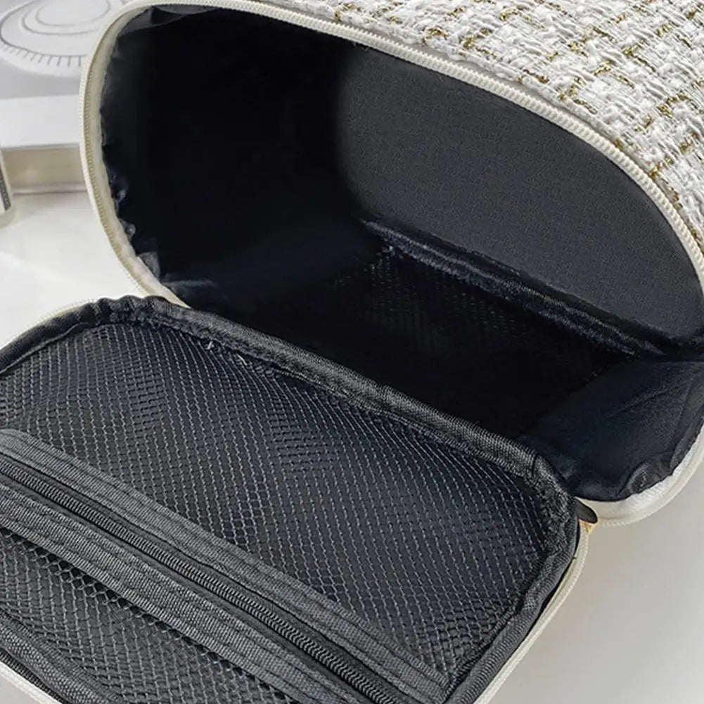 Fashion Makeup Bag Large Capacity Plaid Style Handheld Makeup Storage Bag Portable Women Household Travel Cosmetic Bag