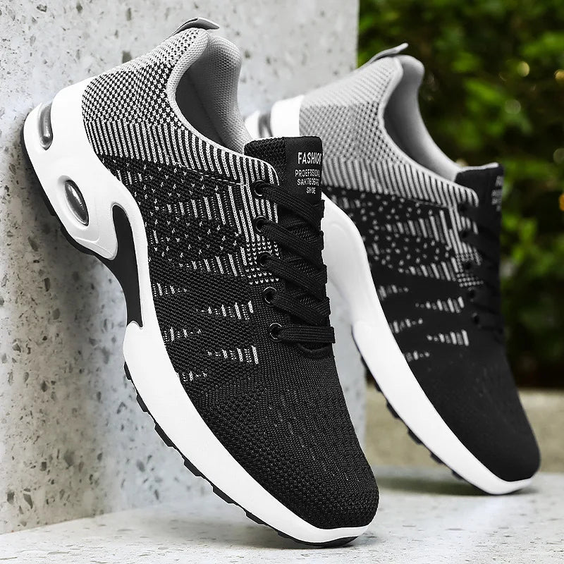 Summer new men's shoes flying woven casual soft sole sports shoes air cushion running shoes men black mesh breathable work