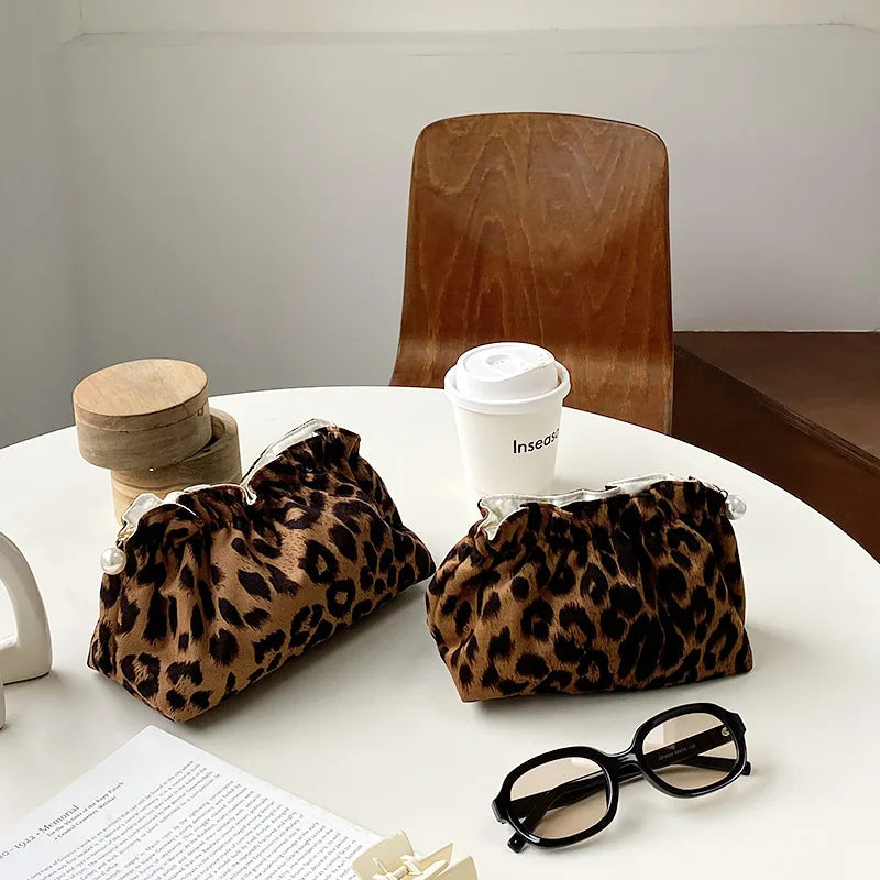 Bolso de Maquillaje de Perlas con Cremallera para Mujer, Neceser de Viaje de Gran Capacidad, Bolsas de Maquillaje con Estampado de Leopardo para Damas, Regalo