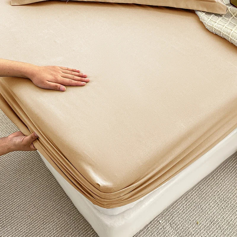 Double Bed Sheets Couple Elastic Fitted Sheet  Microfiber  Ultra-Soft Hotel Luxury Mattresses cover Queen single king Size