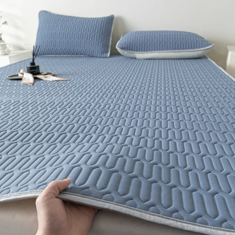 Cooling Bed Sheet Set with Pillowcases Ice Silk & Latex Quilted Breathable Cover Solid Summer Bedding Comfort & Heat Resistance