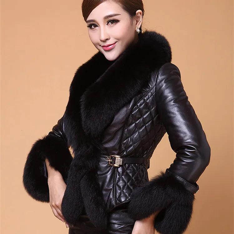 New Winter Leather Jacket Women Coat Faux Fox Fur Collar Short Coat PU Leather Female Jacket Elegant Motorcycle Zipper Outerwear