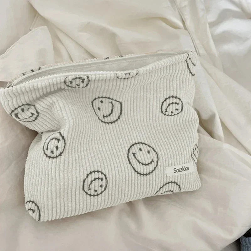 Makeup Bag Large Checkered Cosmetic Bag Capacity Travel Toiletry Bag Cute Makeup Brushes Aesthetic Accessories Storage Bag