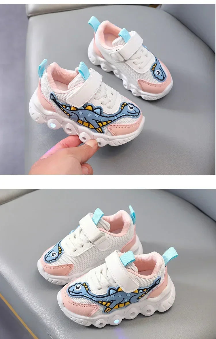 LED-barn søte tegneserie gutter casual joggesko for barn sko jente mesh pustende belysning sko baby opplyst sko
