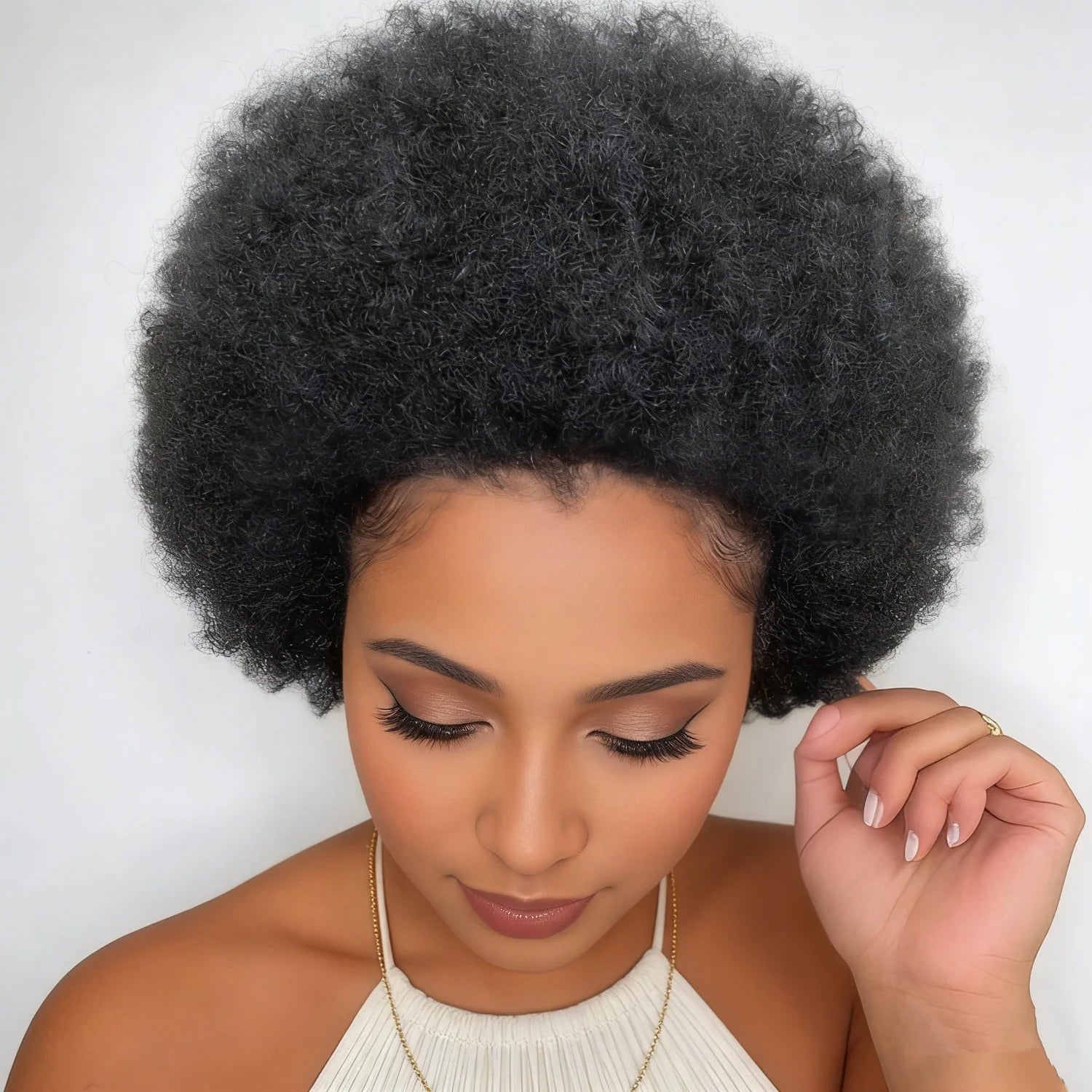 Peluca afro rizada con copete