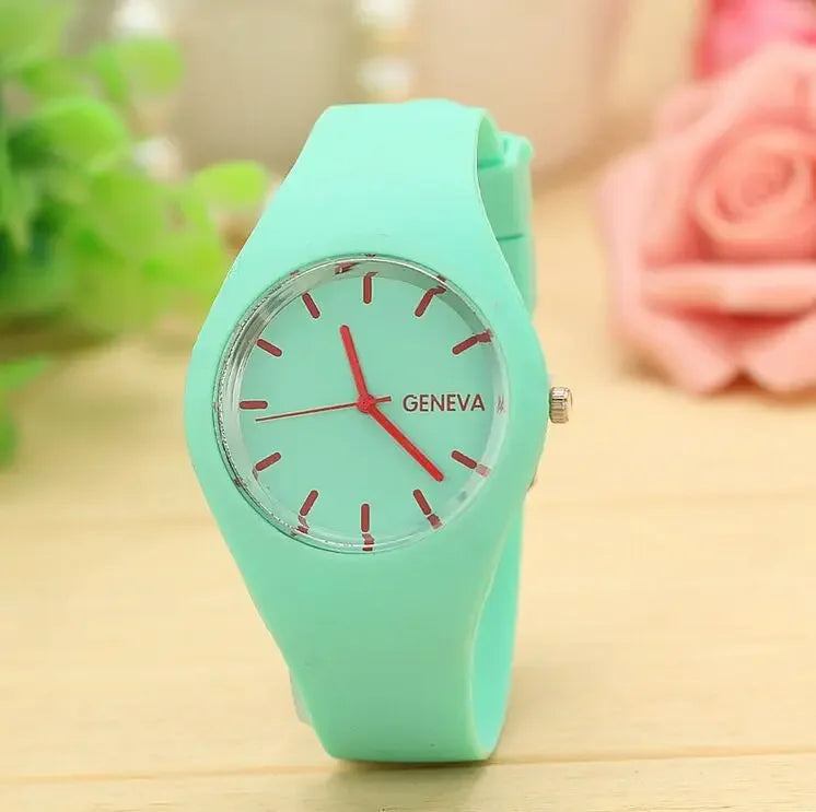 Reloj Mujer 2021 Women's Watches Famous Brand Quartz Watch Women Fashion Casual Sports Silicone Wristwatch Hot Kobiet Zegarka